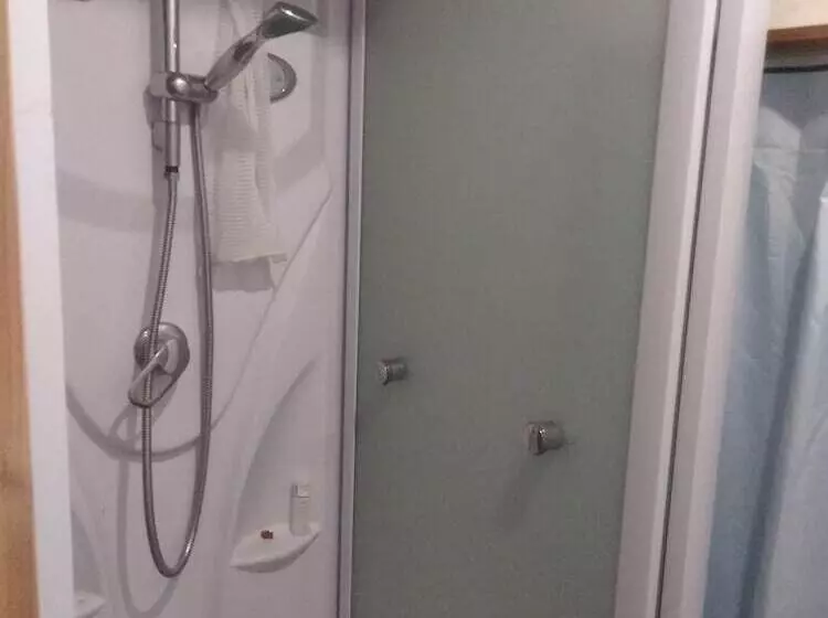 Sumio No Kiiyama Dormitory Women Only – Hostel