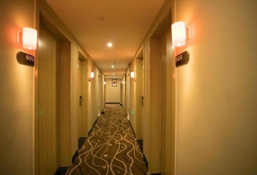 בית מלון כפרי 7 Days Premium Chengde University Highspeed Railway Station