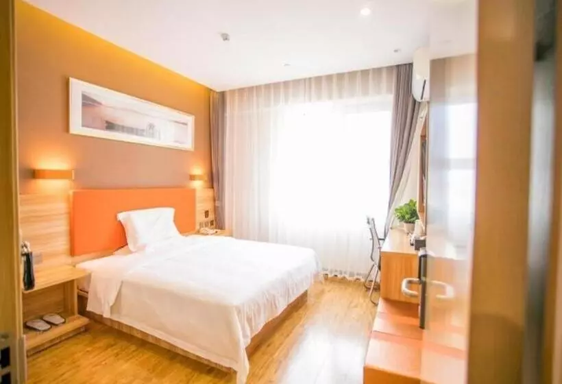 Hotelli 7 Days Premium Chengde University Highspeed Railway Station