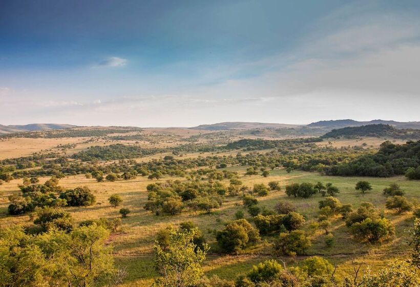 בית מלון כפרי B Sorah Luxury Tent & Venue