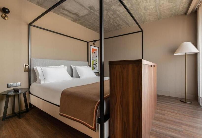 هتل Exe Essenzia Porto