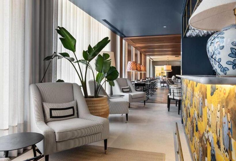 هتل Exe Essenzia Porto