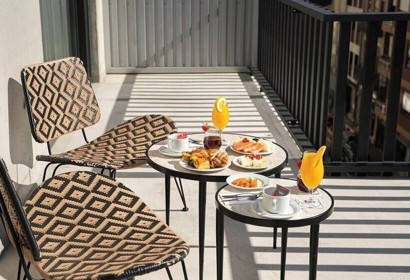 هتل Exe Essenzia Porto