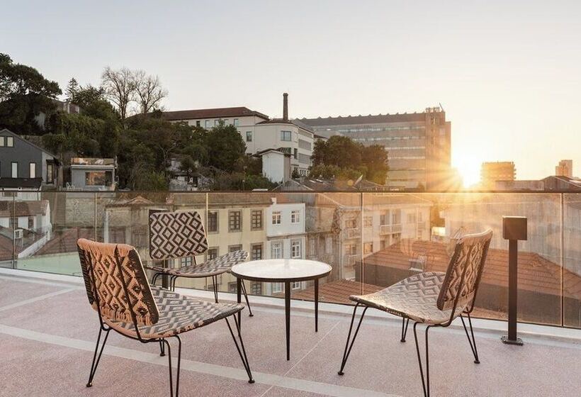 هتل Exe Essenzia Porto