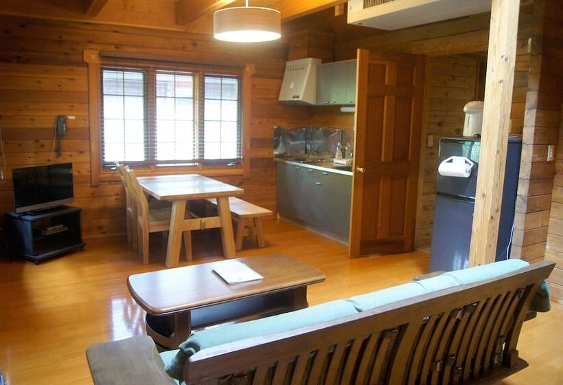 בית מלון כפרי Hakuba Brownie Cottage