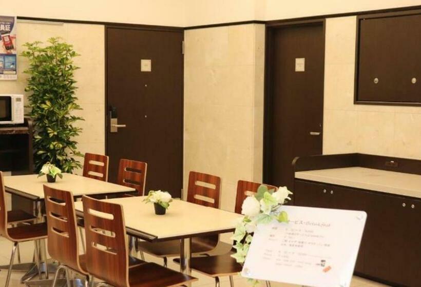 Otel Toyoko Inn Kobe Sannomiya-eki Shiyakusho Mae