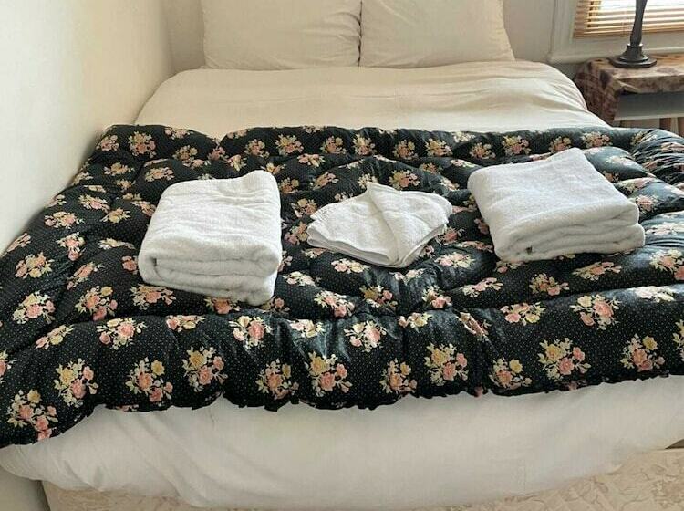 Townhouse Full Of Character In Vibrant Seven Dials