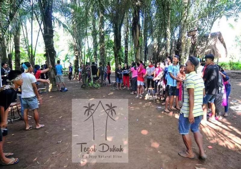 ユースホステル Tegal Dukuh Camp