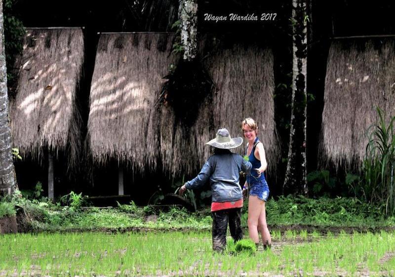 旅馆 Tegal Dukuh Camp