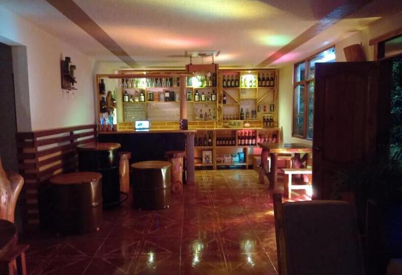 تختخواب و صبحانه Bonanza Hospedaje