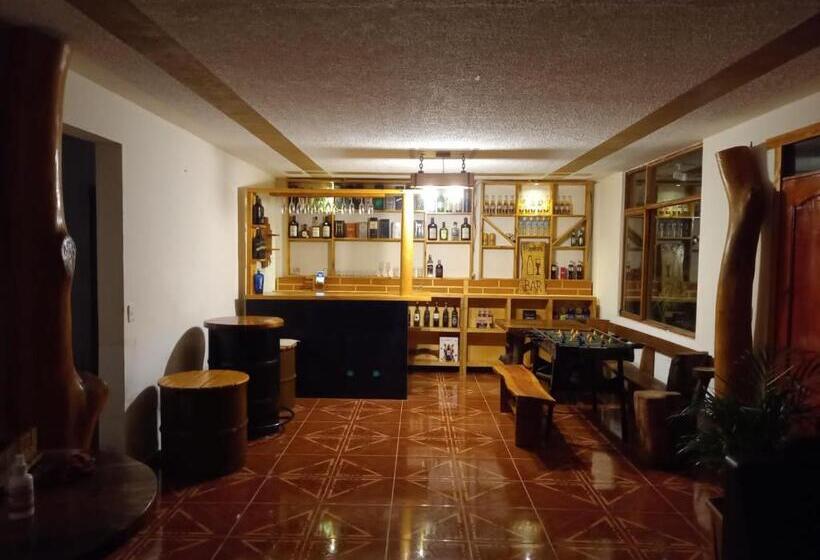 تختخواب و صبحانه Bonanza Hospedaje