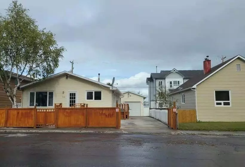 Aamiaismajoitus (B&B) Yk Aurora