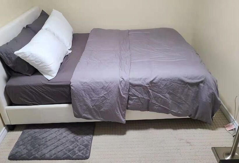 تختخواب و صبحانه Yk Aurora