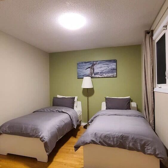 تختخواب و صبحانه Yk Aurora