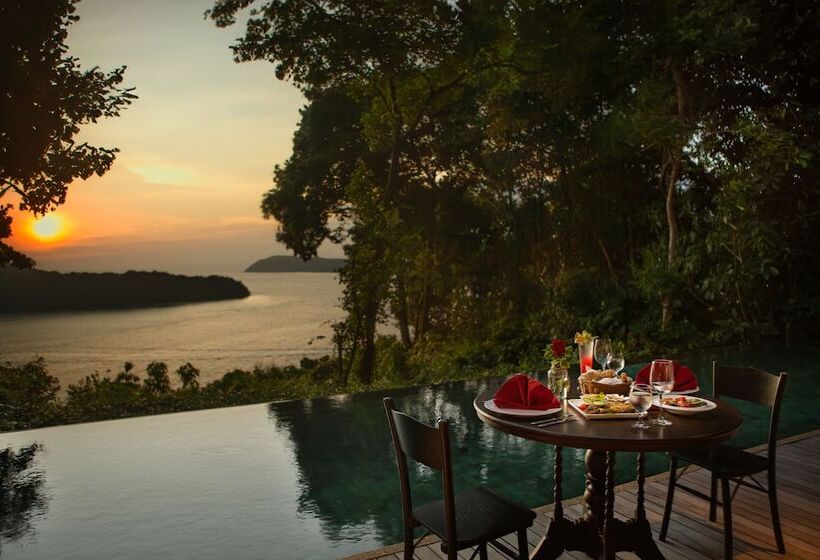 فندق Ambong Pool Villas