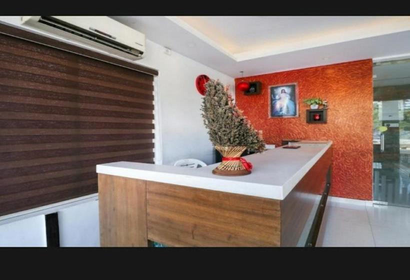 فندق Flagship 79681 Platinum Courtyard