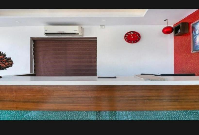 فندق Flagship 79681 Platinum Courtyard