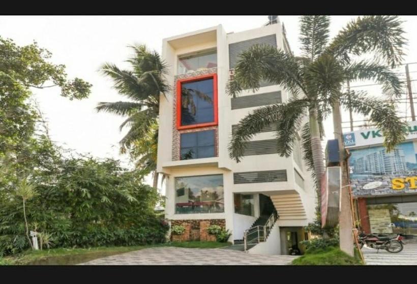 فندق Flagship 79681 Platinum Courtyard