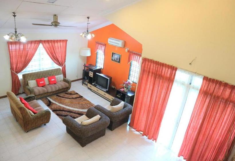 Otel Oyo 90300 D Hitech Home