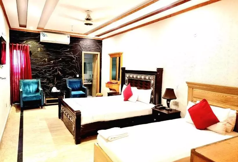 هتل Royal Continental