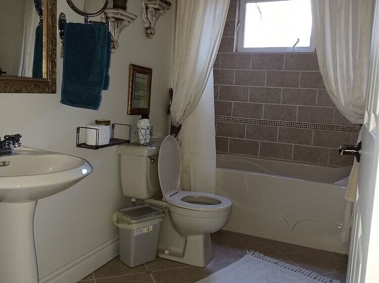 住宿加早餐 La Vie Est Belle