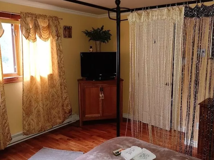 Aamiaismajoitus (B&B) La Vie Est Belle