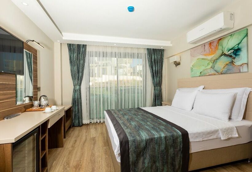 Gulluk Yalı Boutique Otel