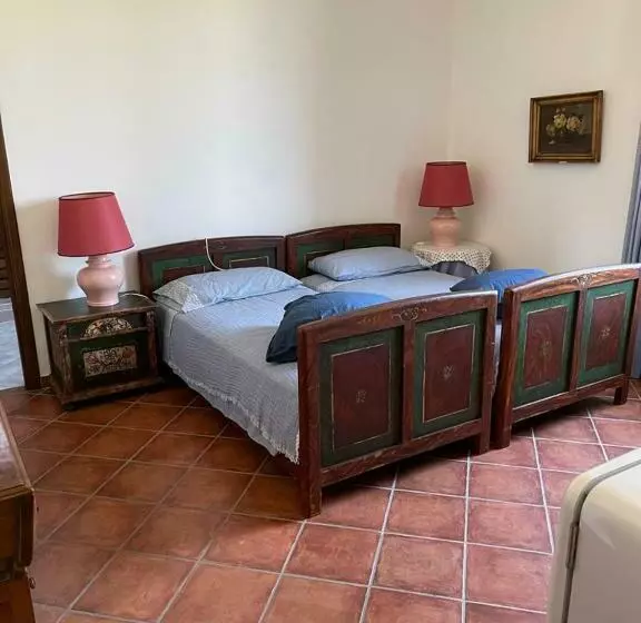 ホテル Agriturismo Da.matra’