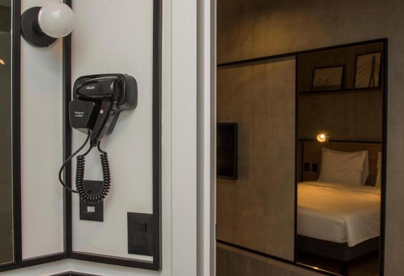 ホテル Ibis Nova Serrana