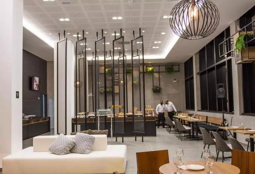 ホテル Ibis Nova Serrana