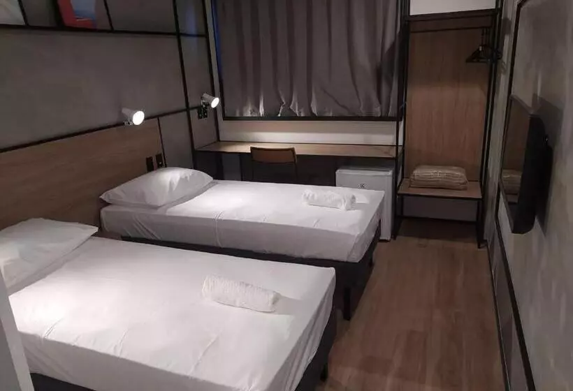 ホテル Ibis Nova Serrana