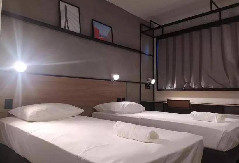 ホテル Ibis Nova Serrana