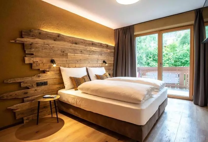 ホテル Mont Floris Obereggen