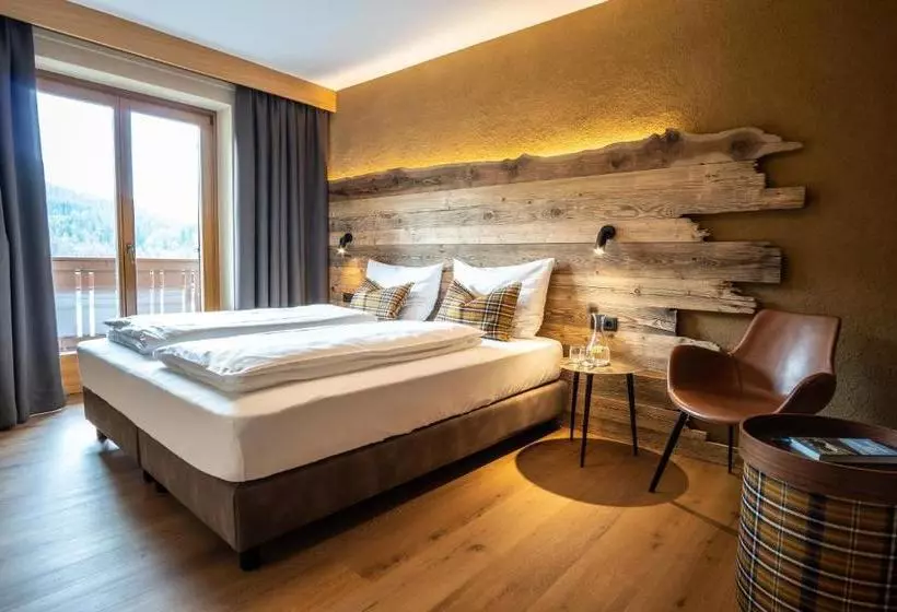 ホテル Mont Floris Obereggen