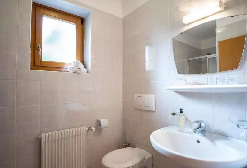 ホテル Mont Floris Obereggen