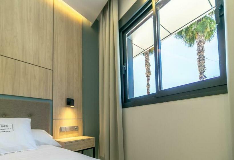 בית מלון כפרי Real Maqueda Málaga