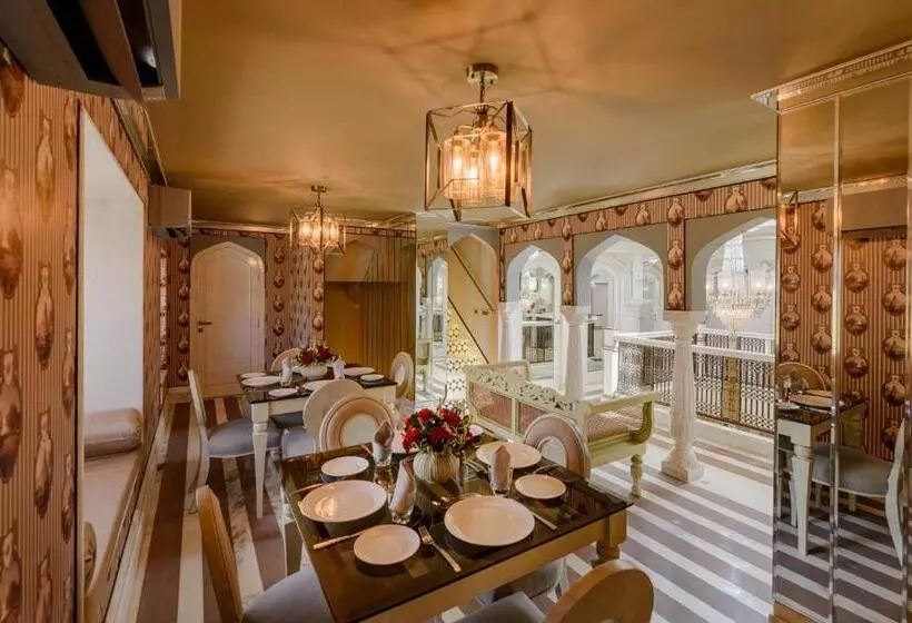 ホテル Surya Haveli , Amer Fort Jaipur