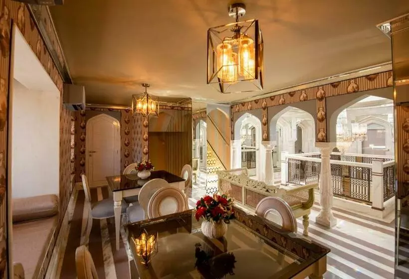 ホテル Surya Haveli , Amer Fort Jaipur