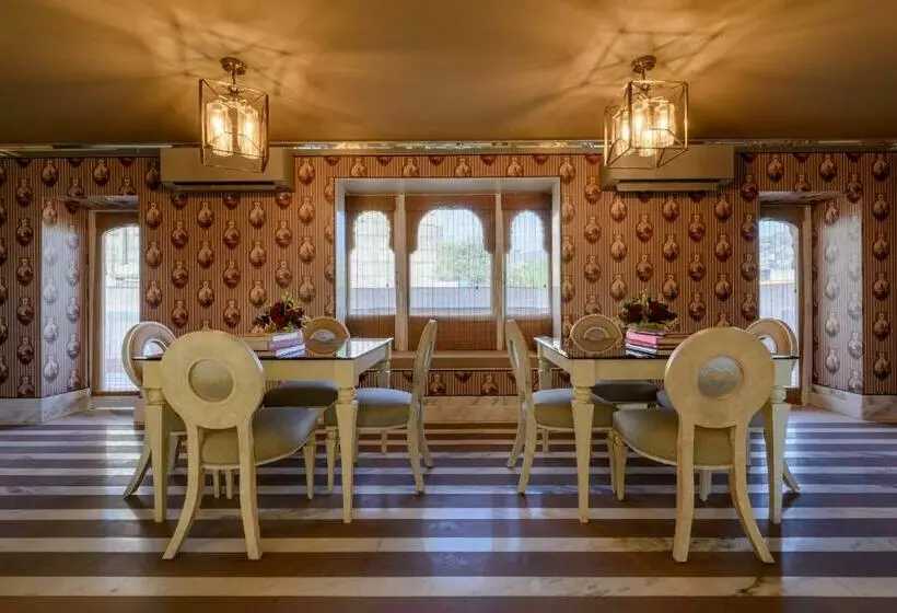 ホテル Surya Haveli , Amer Fort Jaipur