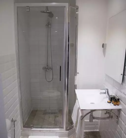 هتل The Best Centric