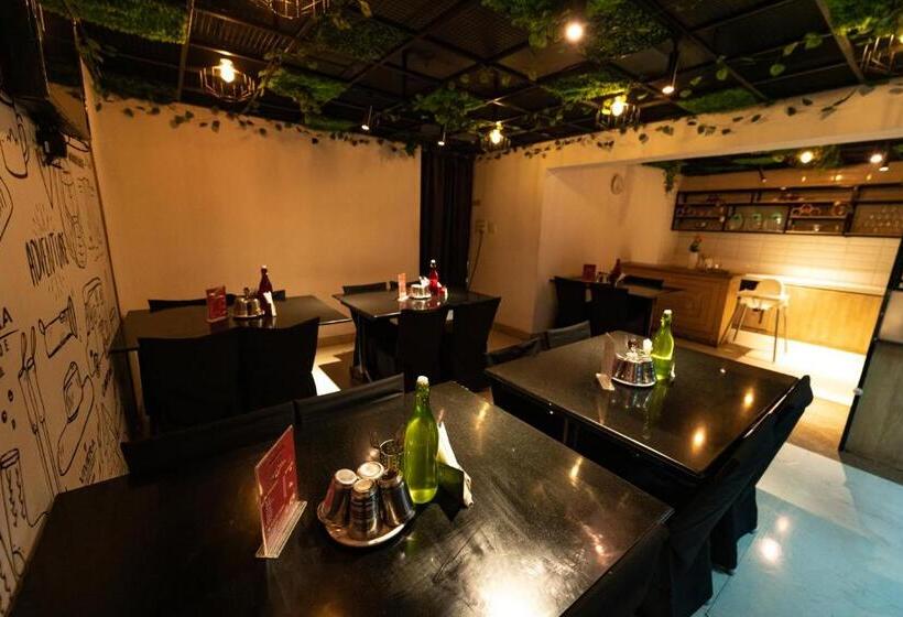 Hotel Vivera Highlands