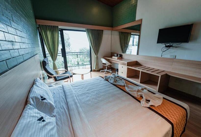 Hotel Vivera Highlands