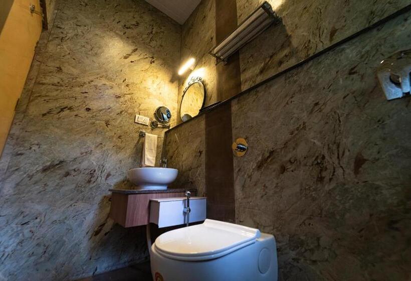 Hotel Vivera Highlands