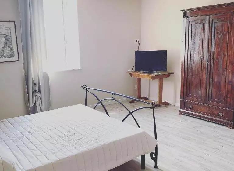 La Chiusa Bed And Breakfast