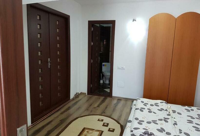 پانسیون Casa Olanesti