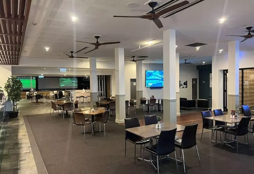 Plantation Hotel Coffs Harbour