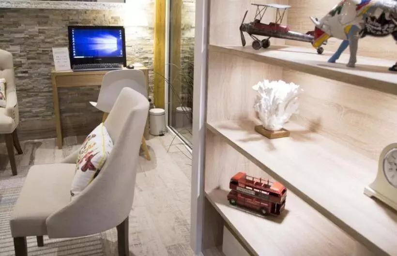 هتل The Best Centric