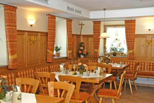 Retkeilymaja Gasthaus Gumping
