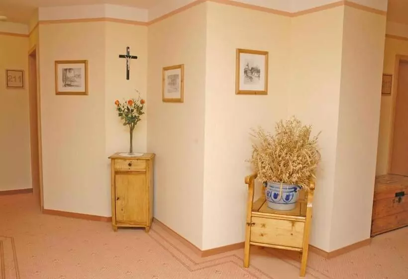 Retkeilymaja Gasthaus Gumping