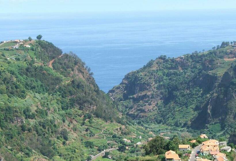 Aamiaismajoitus (B&B) Ilha & Montanha   Turismo Rural